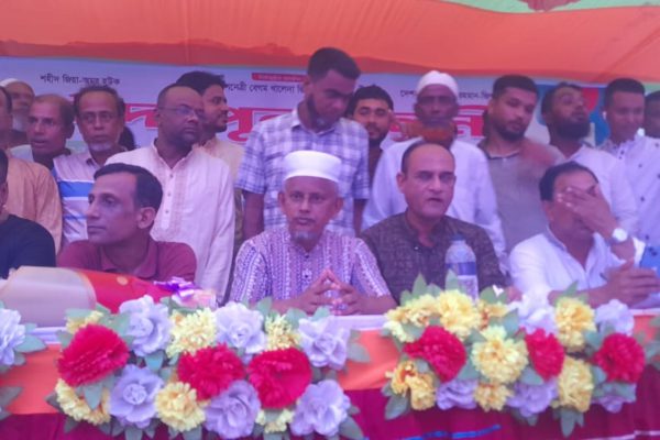 জগন্নাথপুরে বিএনপি নেতা শামসুজ্জামান ও হাজী আব্দুস সোবহান এর আয়োজনে ঈদ পুনর্মিলনী।