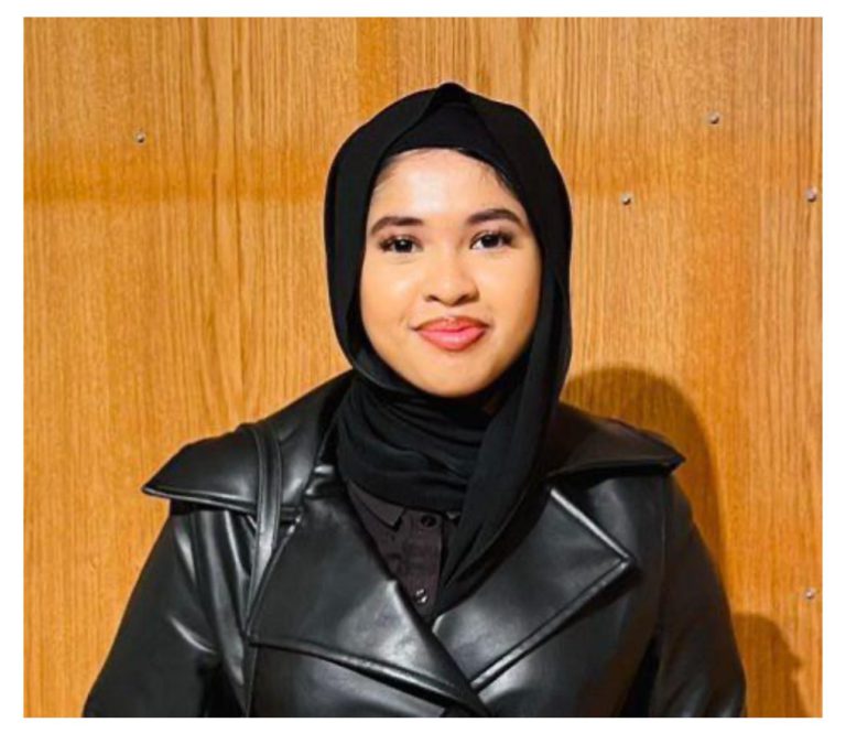 বৃটিশ বাংলাদেশি তাহমিনার সাফল্য।